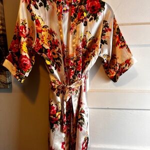 Floral robe